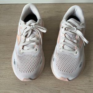 Like New Brooks Adrenaline GTS 23 (Size: 8.5)